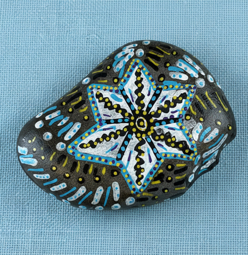 Glücksstein handbemalt – Mandala Stein | Schutz & positive Energie