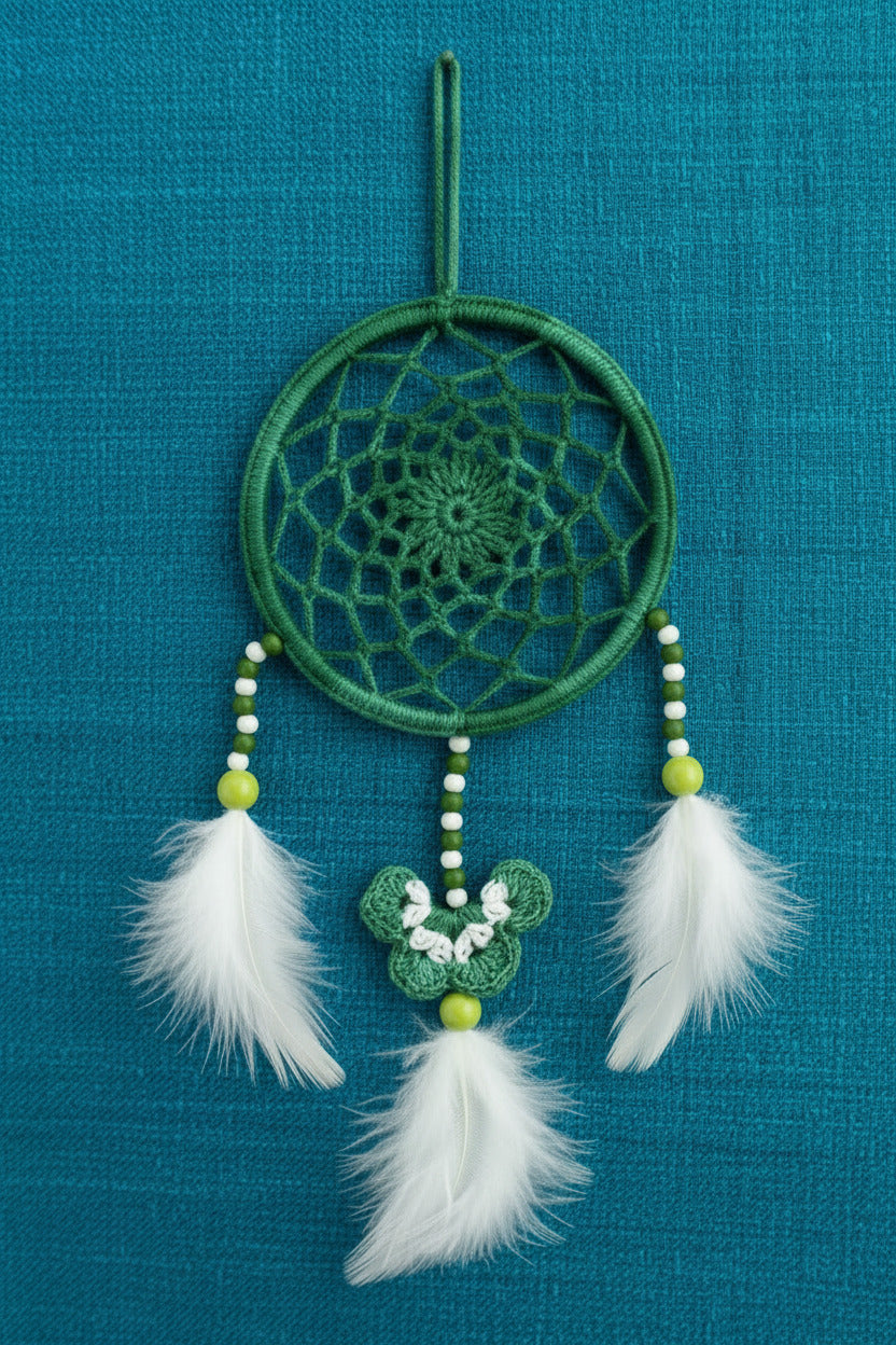 Handgehäkelter Traumfänger Grün – Boho Wanddeko