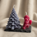 Dekorative Kerzen mit Engel und Tannenbaum aus Wachs – handgemachte Weihnachtsdekoration