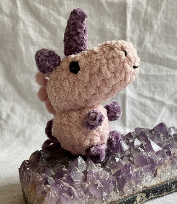 Gehäkeltes Einhorn (Amigurumi) in Rosa und Lila – handgemachtes Häkelspielzeug
