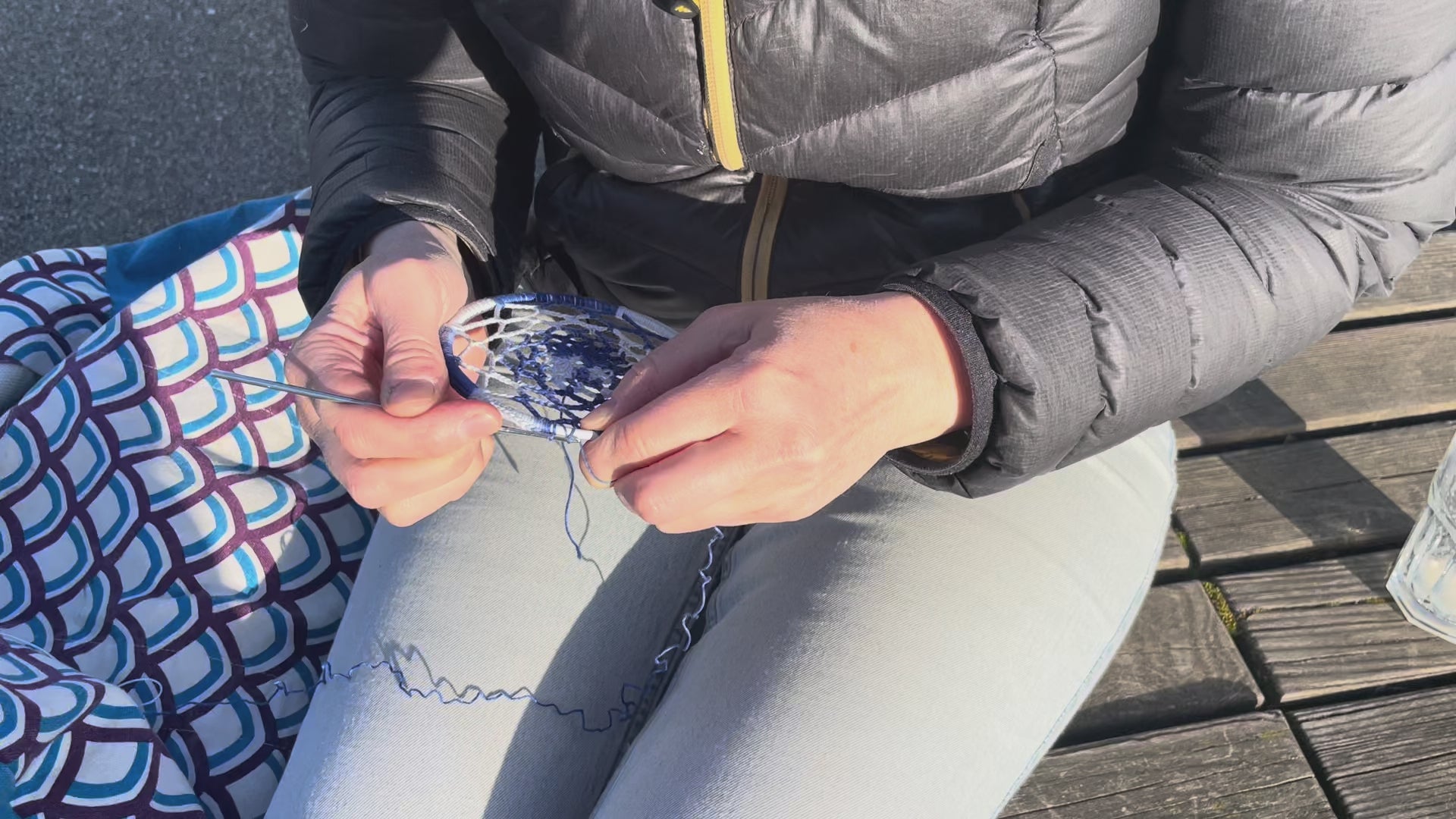 Herstellung eines gehäkelten Traumfängers mit Schmetterling – Handarbeit Schritt für Schritt